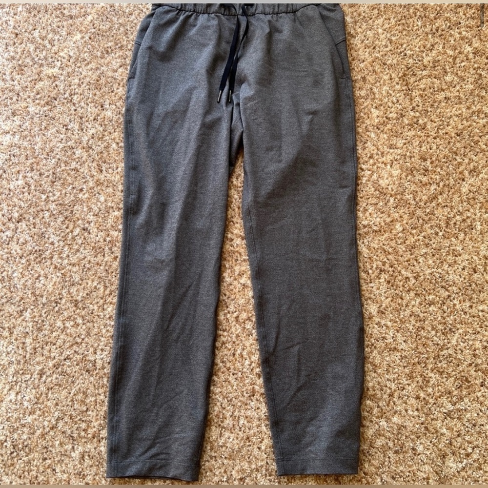Lululemon crop pants heathered grey